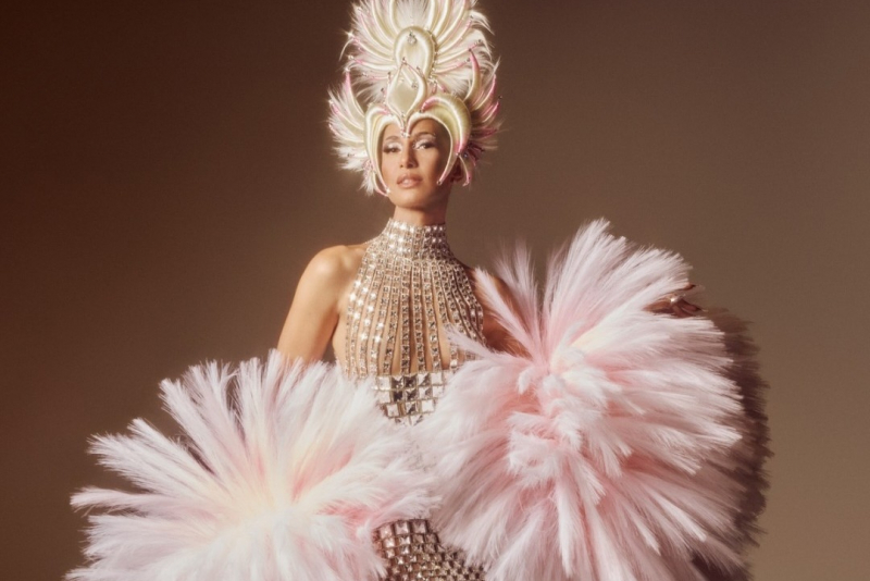 Baile do Copa exalta a brasilidade com Camila Pitanga à frente da festa