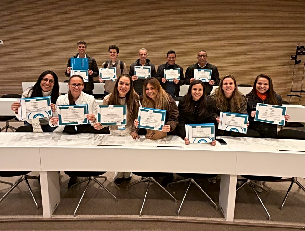 Comitiva do Grupo São Luiz participa de missão internacional no varejo europeu