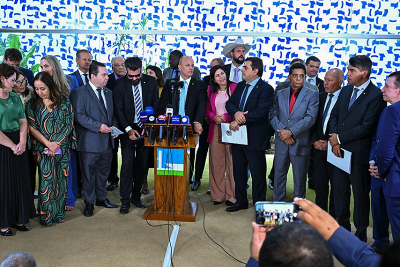 Instalação de CPMI do Banco Master avança no Congresso