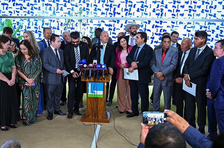 Instalação de CPMI do Banco Master avança no Congresso