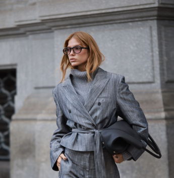 Jordanna Maia acompanha desfile da BOSS em Milão e divide front row com David Beckham