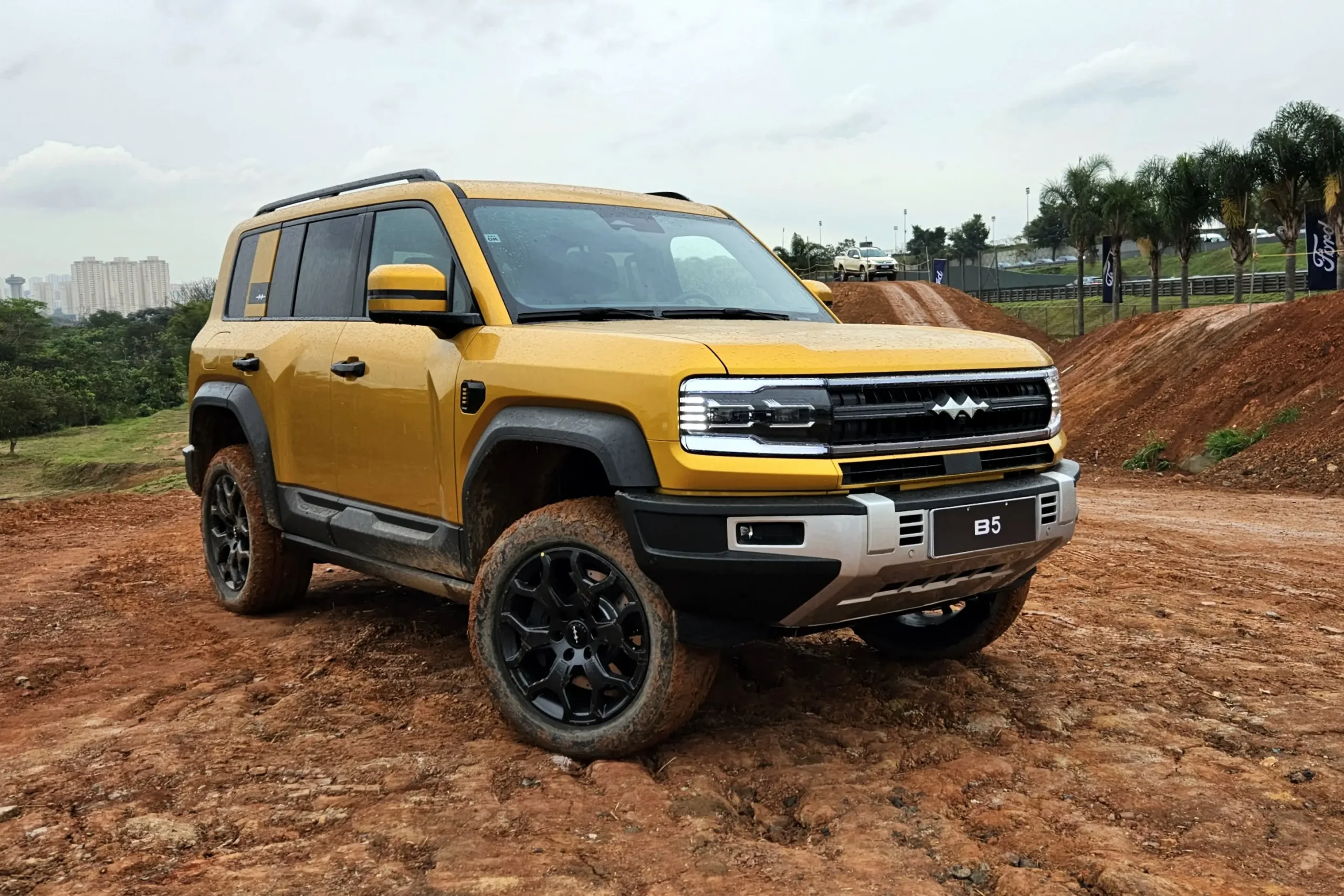 Modelos Denza, marca de luxo da BYD, serão expostos no Iguatemi depois do Carnaval