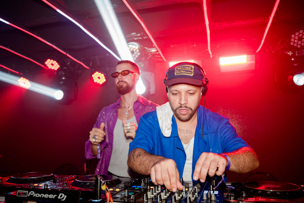 Dj Gaspar Muniz E Ubunto Foto Renato Wrobel Ms Fotos 0720