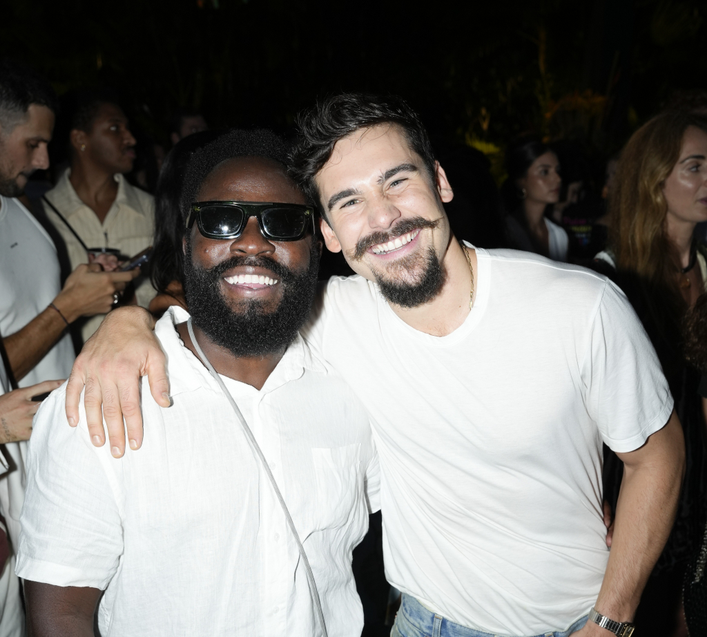 Douglas Silva E Nicolas Prattes