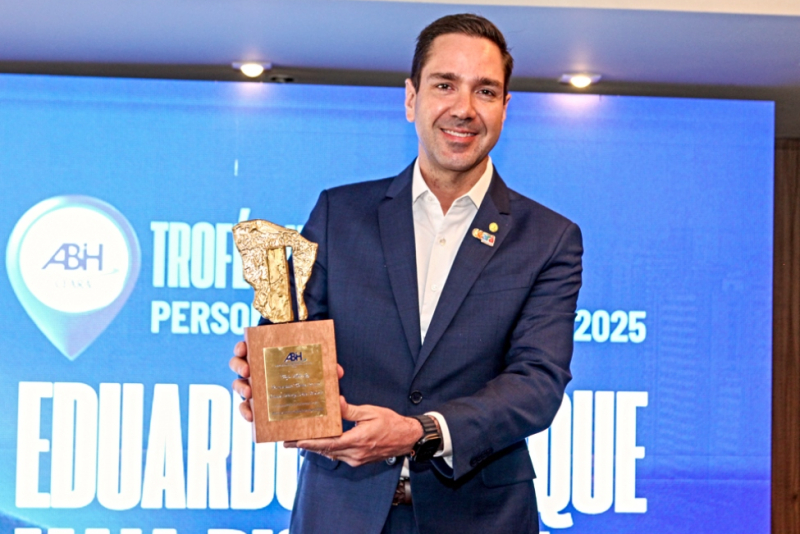 Eduardo Bismarck comemora expansão da conectividade internacional do Ceará