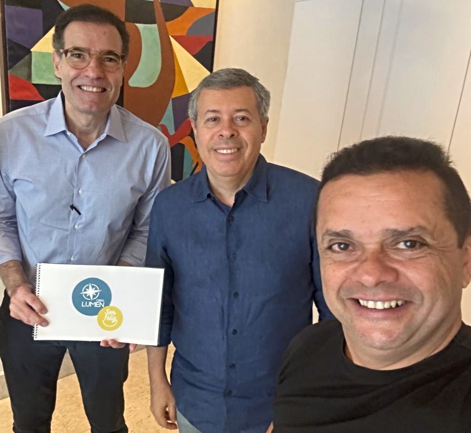 Escritório de advocacia integra grupo que apoia as ações da Obra Lumen no Ceará