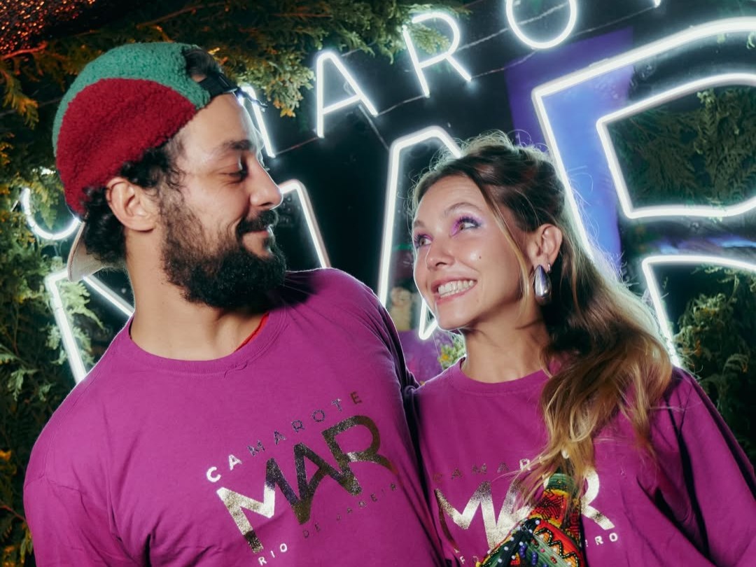 Camarote Mar reúne shows e celebridades na estreia do Grupo Especial na Sapucaí