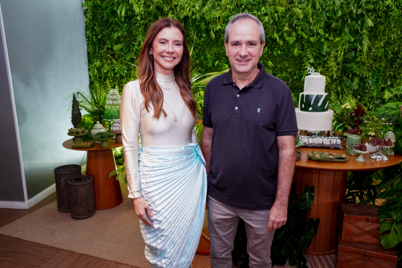 Festive Moment - Almoço de aniversário de Tarcisio Porto esbanja charme e alegria à beira-mar