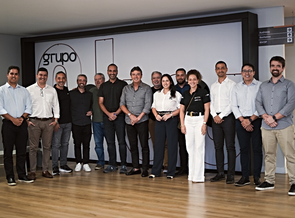 Grupo New recebe comitiva GWM Brasil para reunião estratégica na Newhouse