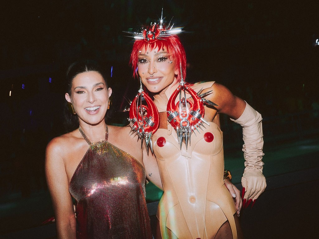 Fe Paes Leme E Sabrina Sato(1)