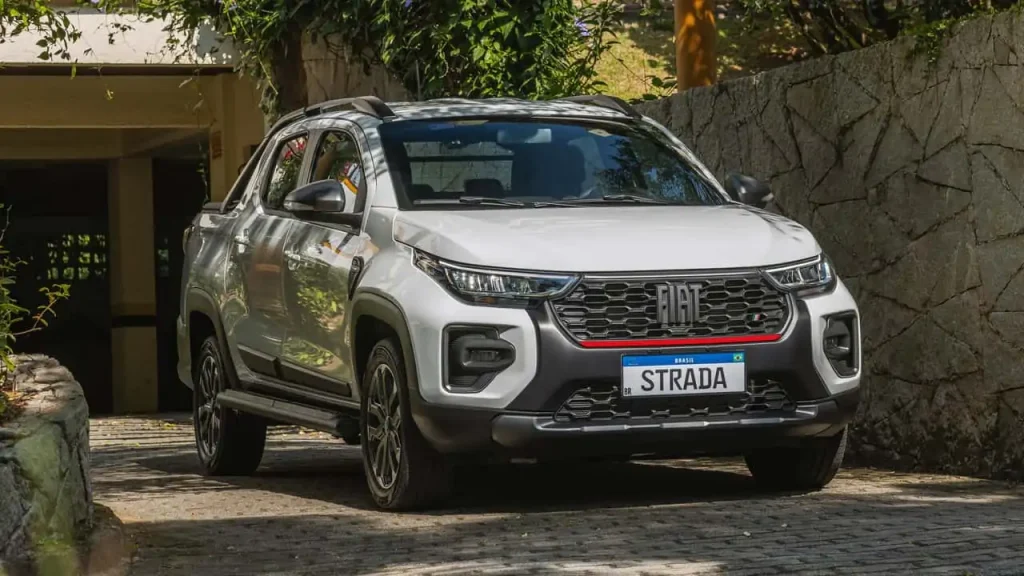 Fiat Strada Ultra T200 Cabine Dupla 2024