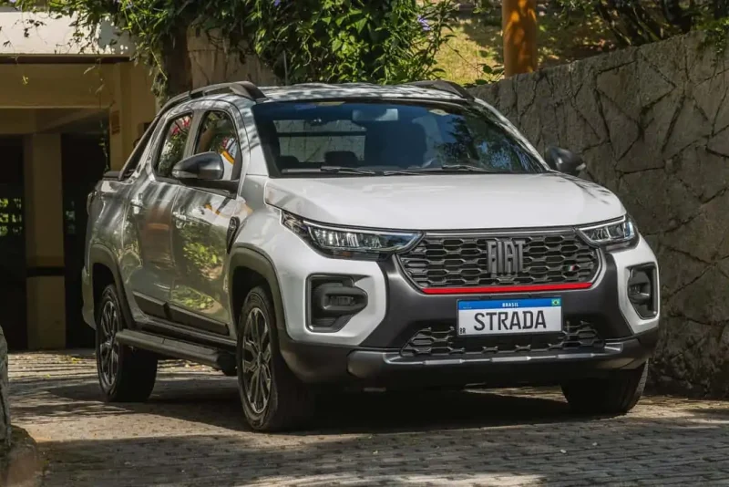 Fiat Strada Ultra T200 Cabine Dupla 2024