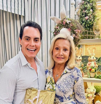 Cearense Francisco Campello movimenta o Rio de Janeiro com lançamento da obra “O Grande Livro de Mesas do Brasil”