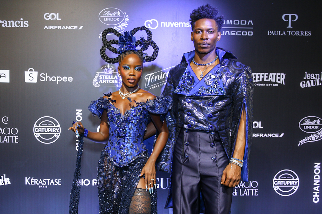 Giovana Cordeiro E Breno Ferreira