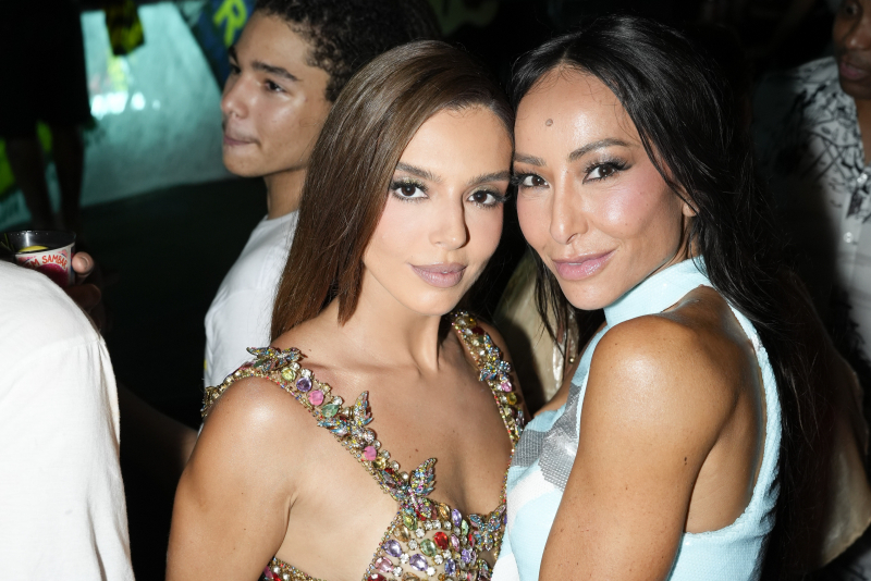 Vibe tropical - Sabrina Sato celebra aniversário com roda de samba, looks marcantes e famosos no Rio