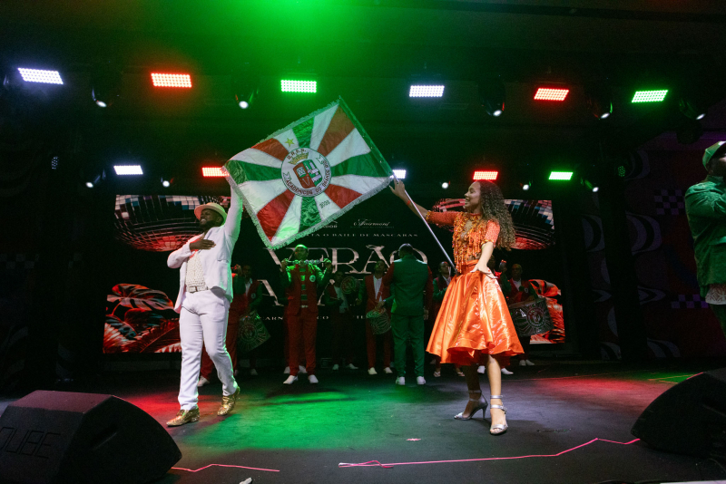 Verão Maravilha - Baile de Máscaras do Fairmont Rio encerra Carnaval 2026 em clima disco