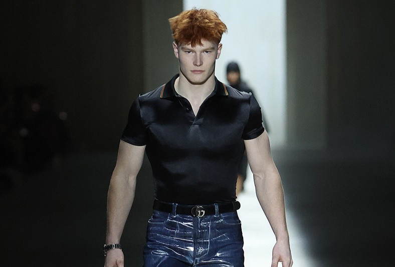 Nova era - Gucci apresenta desfile na MFW 2026 com Kate Moss e Vivian Jenna Wilson na passarela