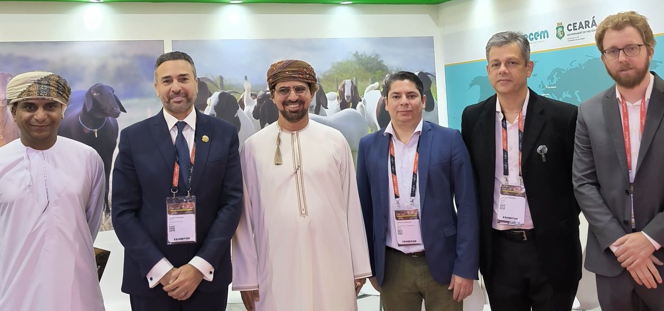 Encontro com ex-diplomata de Omã nos Emirados Árabes marca agenda do Ceará na Gulfood 2026