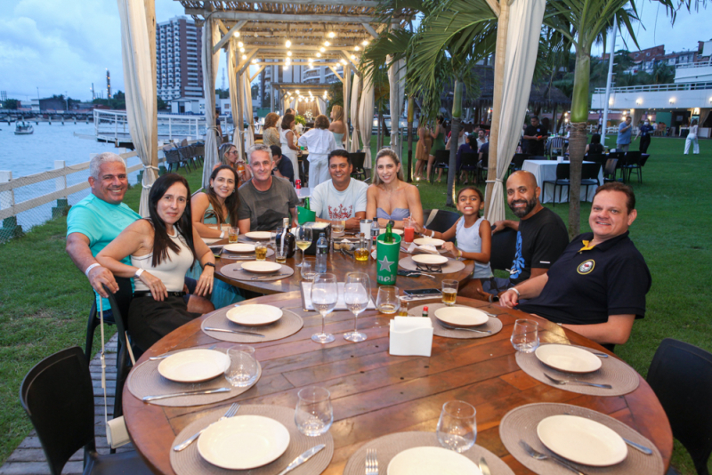 Vibe Náutica - Brisa, música e bons encontros elevam a energia do weekend no Iate Clube de Fortaleza