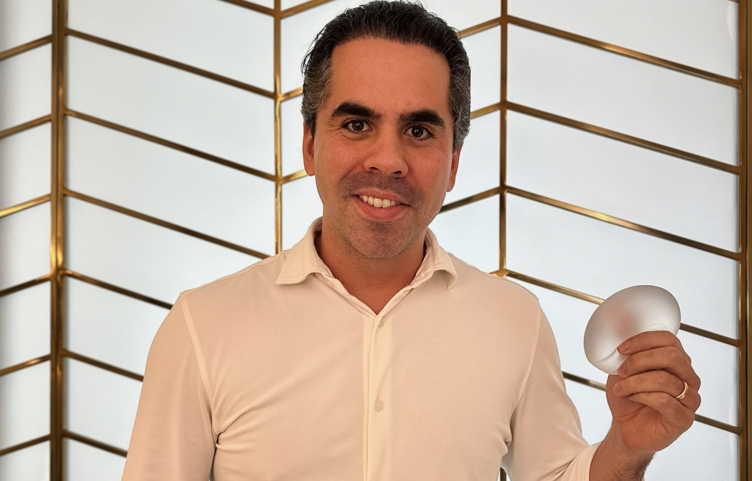 Após caso raro de linfoma, clínica Ita reforça vigilância sobre implantes mamários