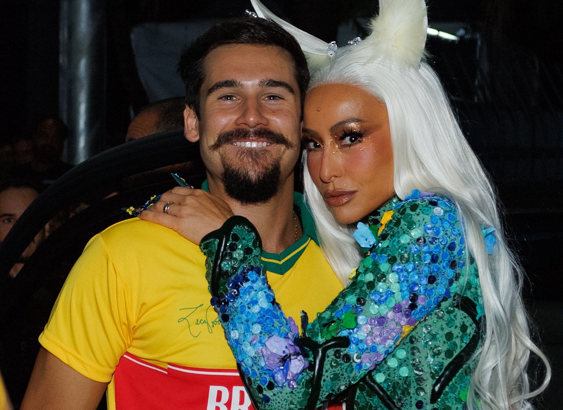 Sabrina Sato, Nicolas Prattes e famosos movimentam o Camarote Bar Brahma em São Paulo