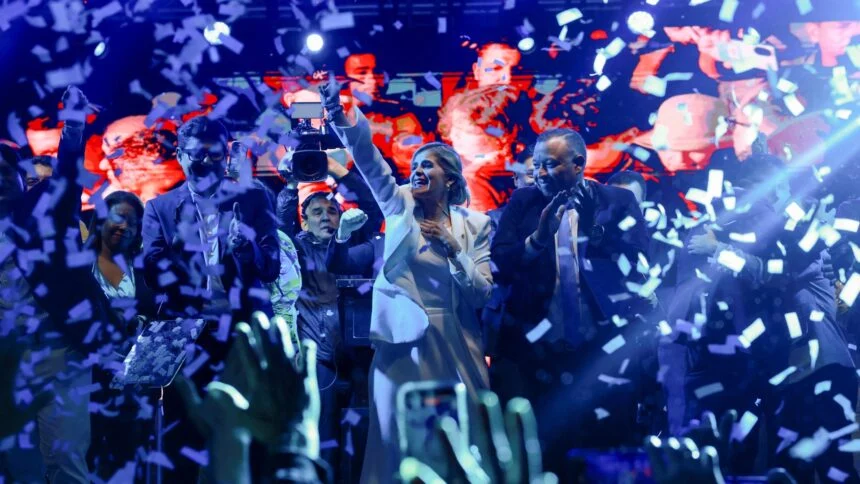 Laura Fernández vence eleição presidencial na Costa Rica