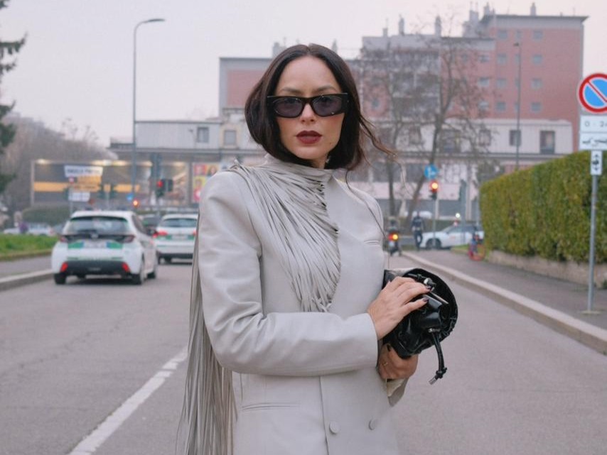 Lu Tranchesi retorna à Semana de Moda de Milão e prestigia desfile da Diesel na abertura da temporada