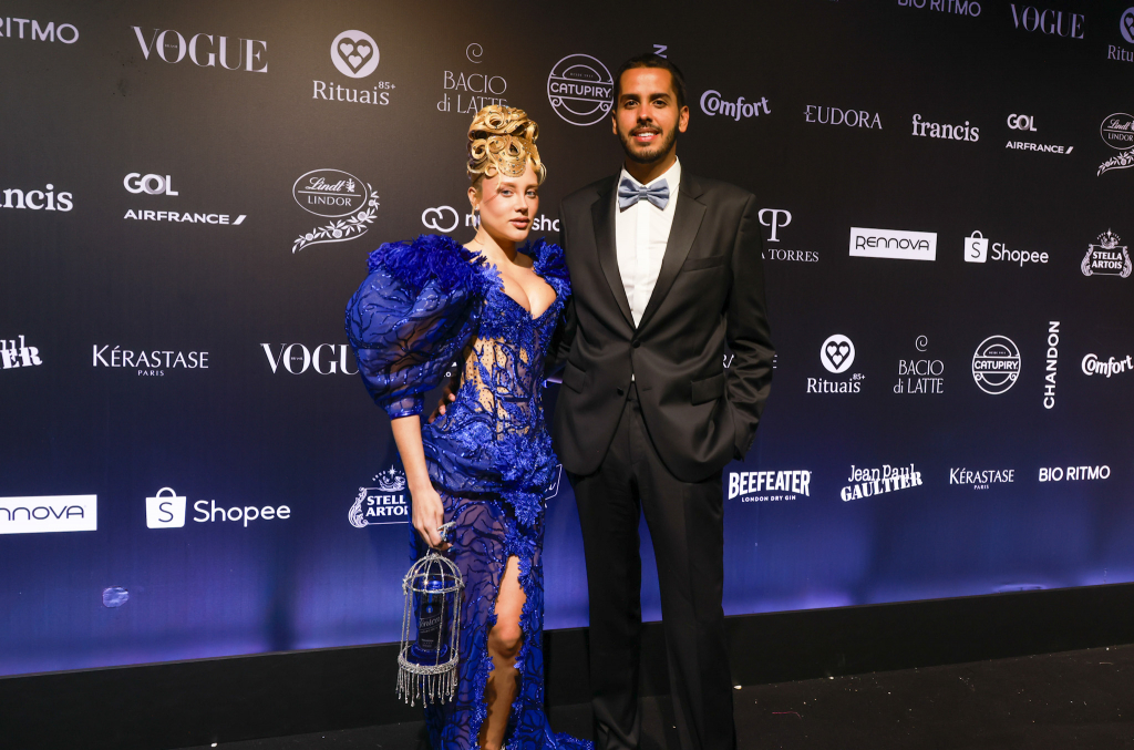 Malu Borges E Paulo Vitor