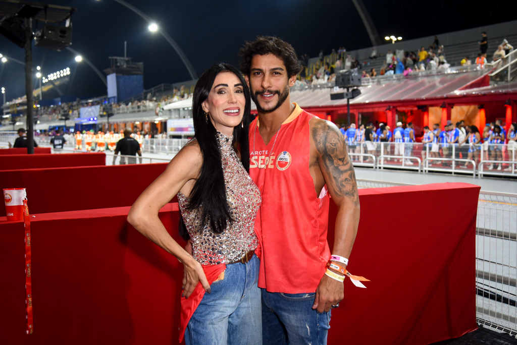 Michelle Barros E Shia Phoenix