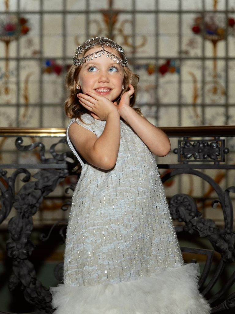 Nosso Carnaval 🎭🪩 Se For Para Brilhar, Que Seja Juntas 👯 ♀️ (6)