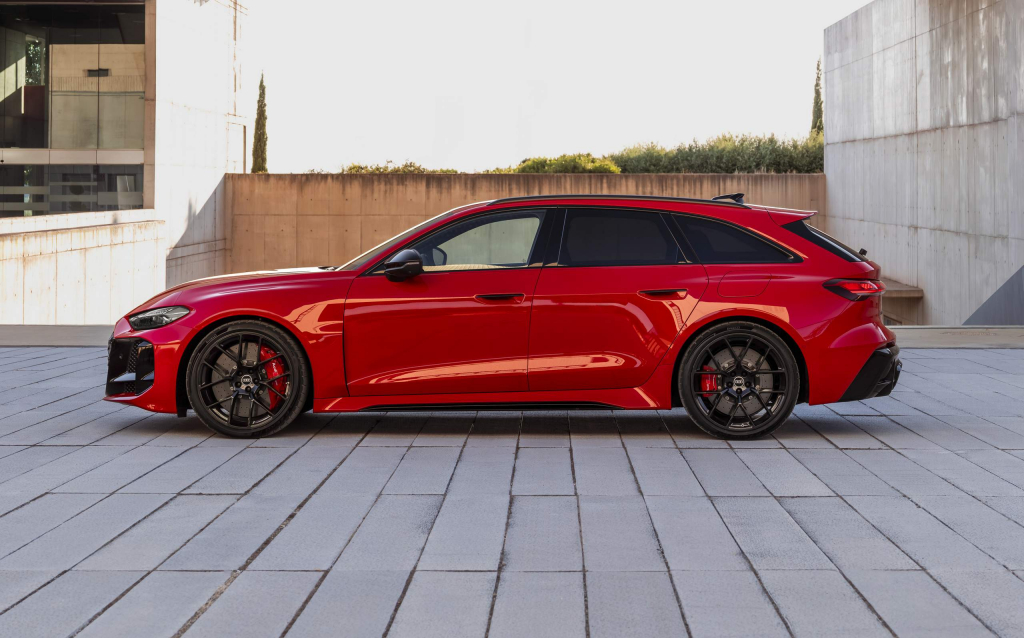 Progressiv Red Metallic, Outdoor Static Photo, Exterior, Side View