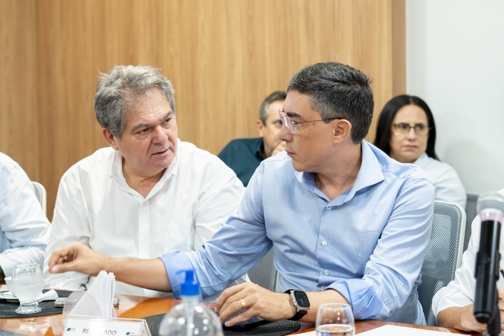 Osmar Baquit E Júnior Castro