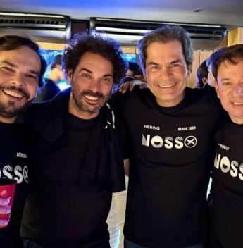 Desfile das Campeãs 2026: cearenses marcam presença nos camarotes da Sapucaí