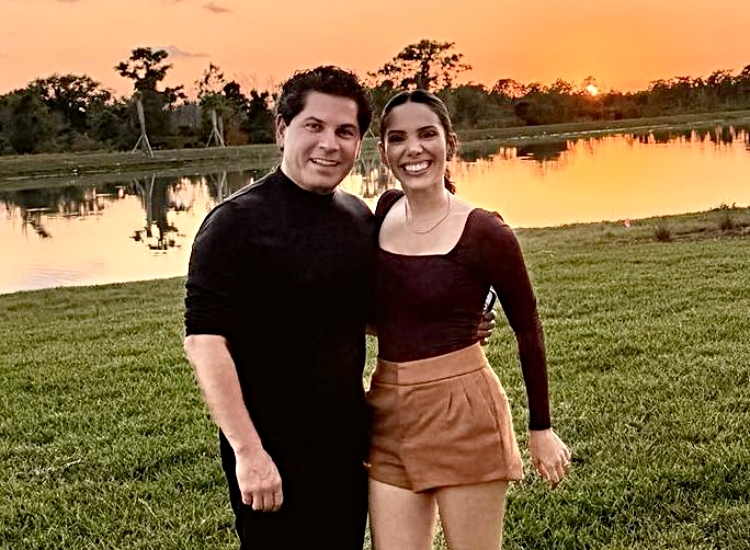 Grupo IN celebra 20 anos e anuncia Nicole Vasconcelos como nova diretora