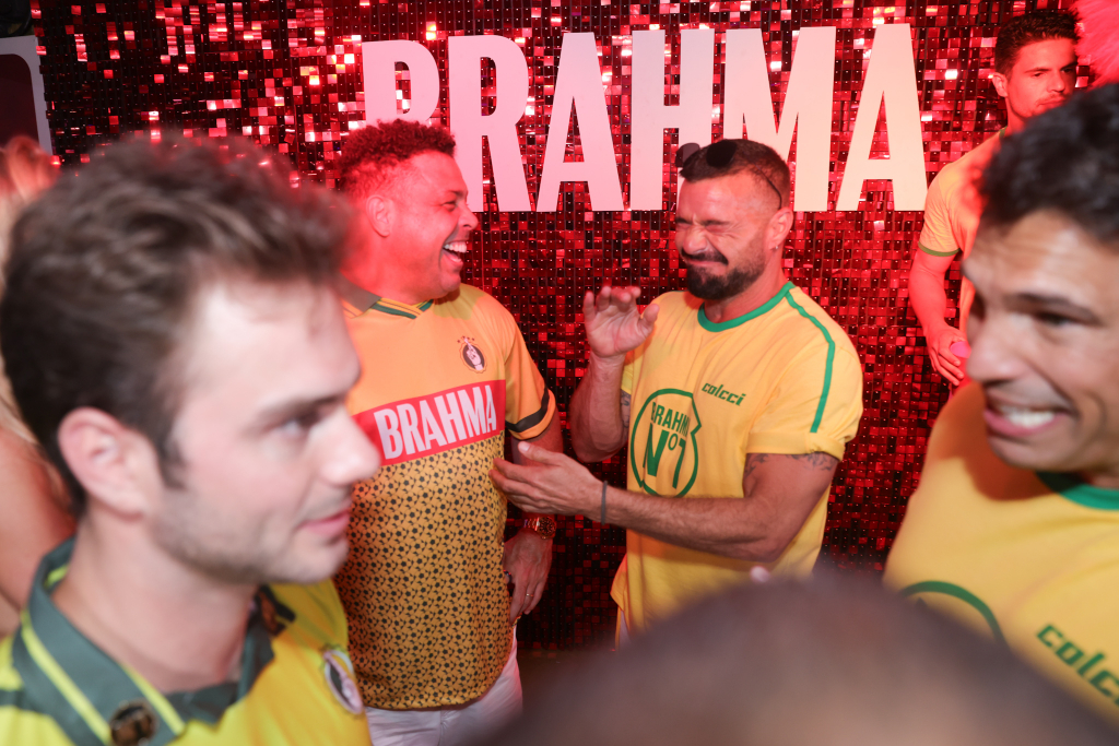 Ronaldo E Ricky Martin