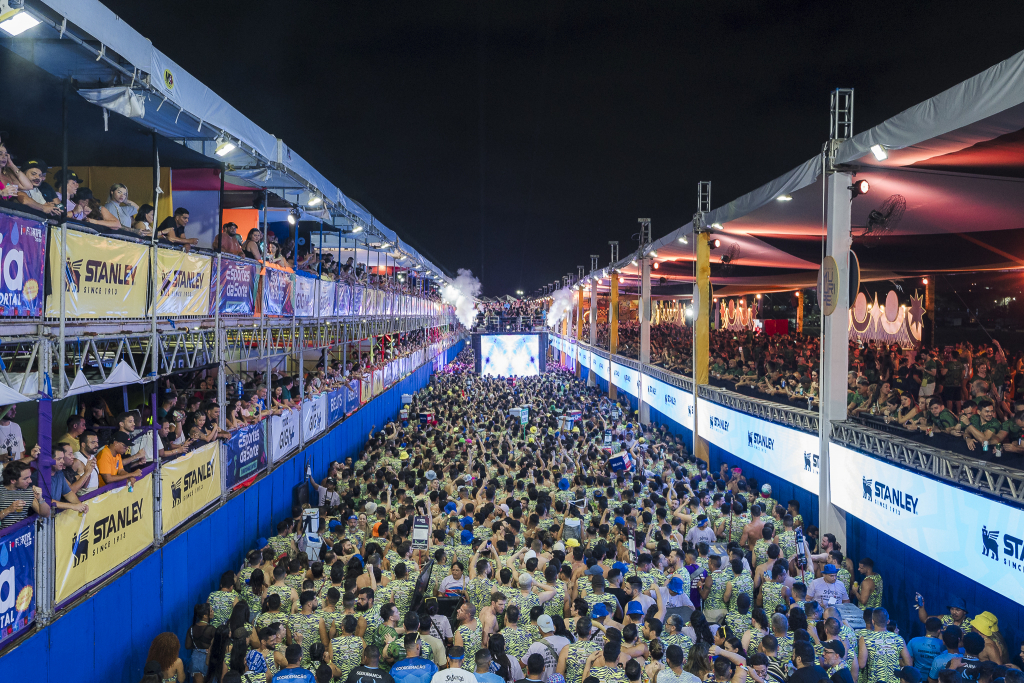 @ronivasconcelos (451)