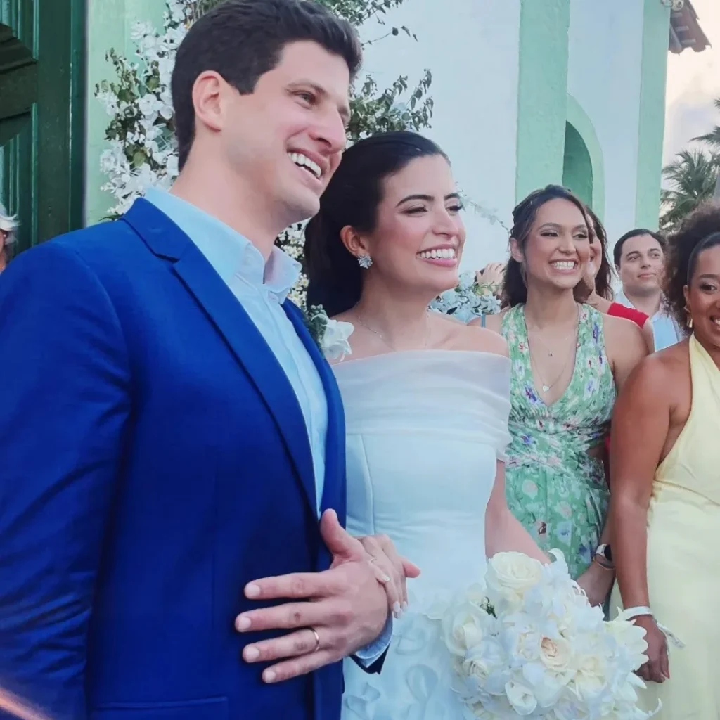 Saveclip.app 637211833 17898932544394370 1695562653657930601 N