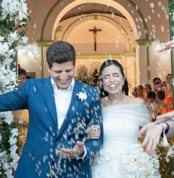 Em cerimônia marcada por emoção e prestígio, João Campos e Tabata Amaral selam união à beira-mar de Carneiros