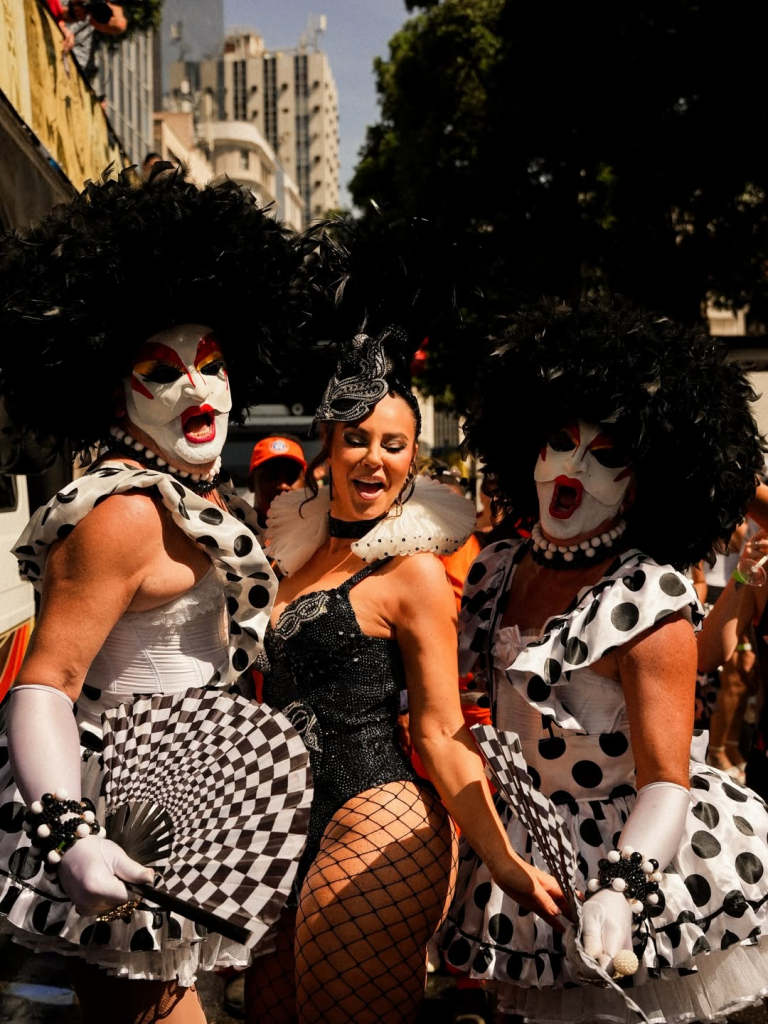 Se Tem @cordaodabolapretaoficial é Sinal De Que Ja é Carnaval Minha Gente 🖤🤍 (1)