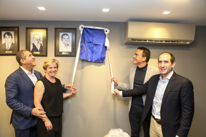 Presidência articulada - Seacec empossa Luiz Fernando Bittencourt para mandato 2026–2030