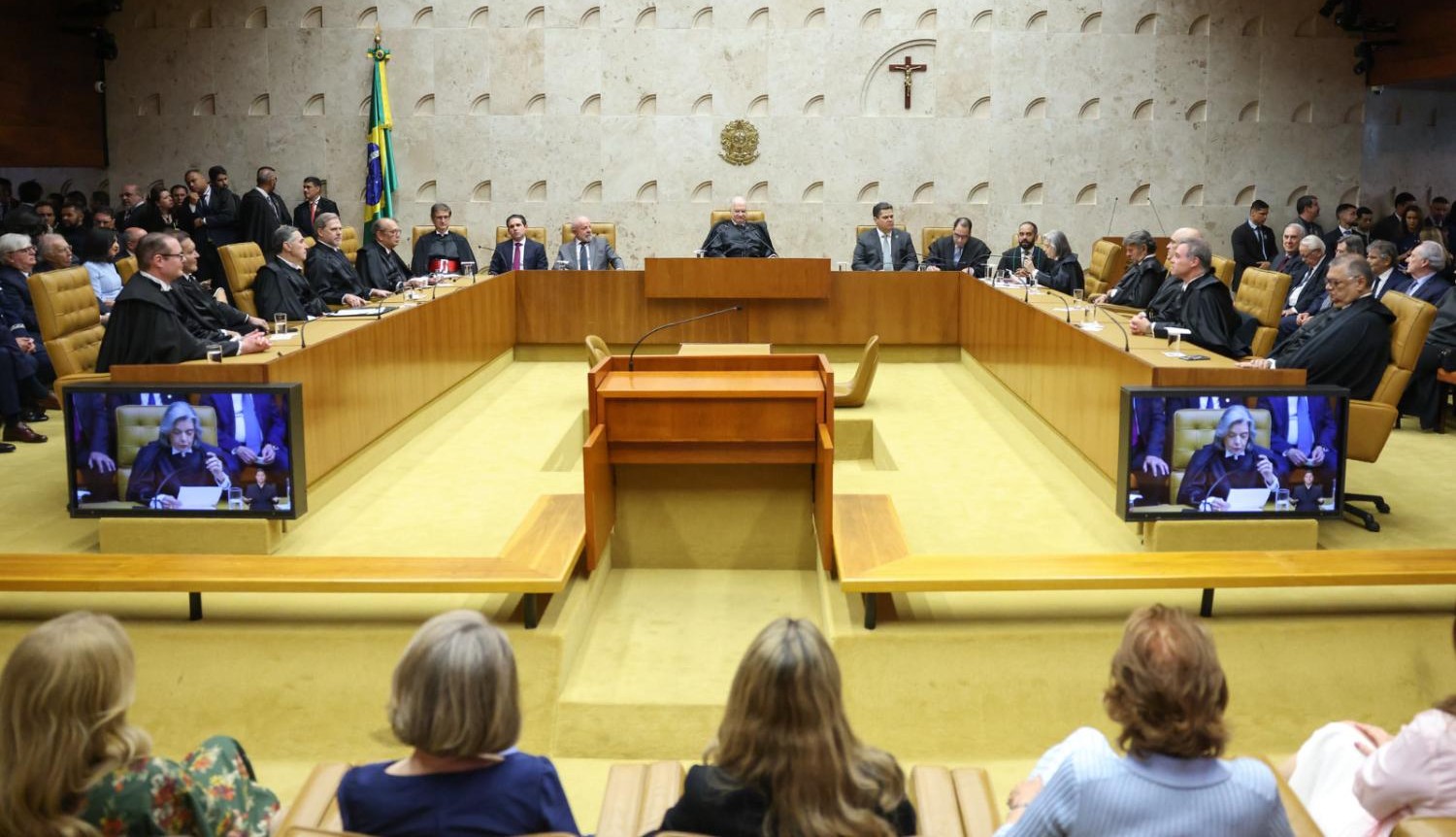 STF forma maioria para permitir dupla punição por caixa dois em ano eleitoral