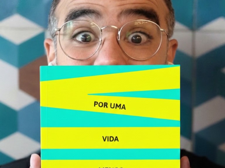 Empresário cearense Tavinho Brígido lança livro e reforça discurso sobre propósito