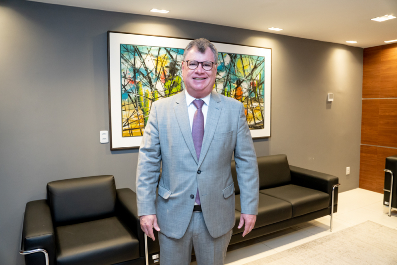 Atividade Parlamentar - Sessão solene dá início ao 1º semestre legislativo de 2026 na Câmara de Fortaleza