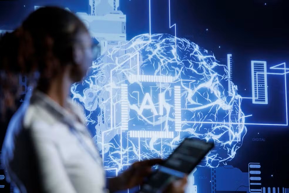 Indústria criativa brasileira cobra diálogo com empresas de IA e reforça defesa dos direitos autorais