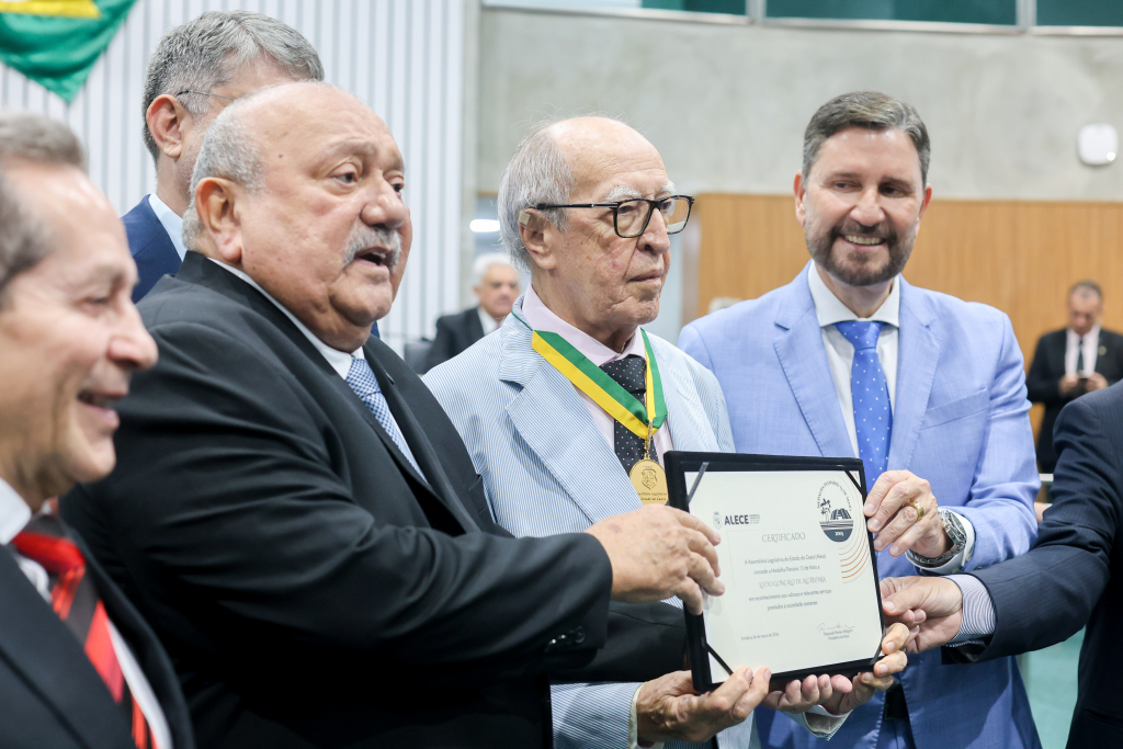 06 03 2026 Solene Medalha 13 De Maio A Lúcio Alcântara Foto José Leomar (12)