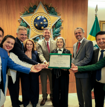 Ceará concede cidadania à ministra do STF e presidente do TSE Cármen Lúcia