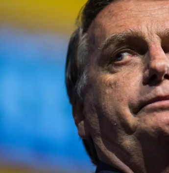 Articulação no STF busca reconfigurar regime de Bolsonaro após internação e agrava debate jurídico