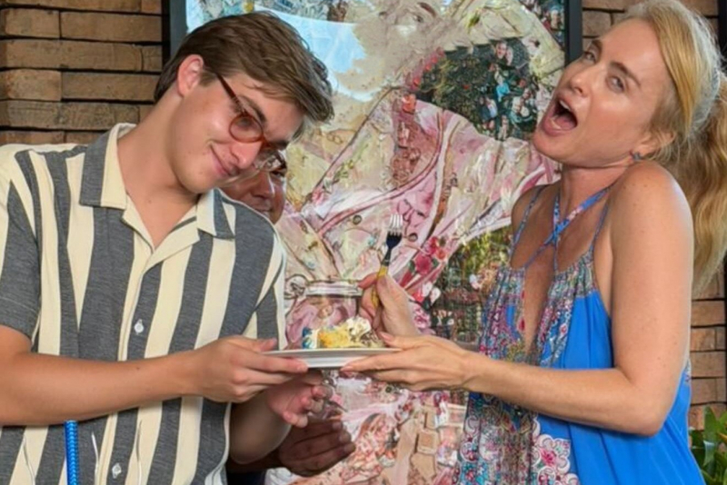 643027687 18580949923016904 5466257735885410519 N. (1)