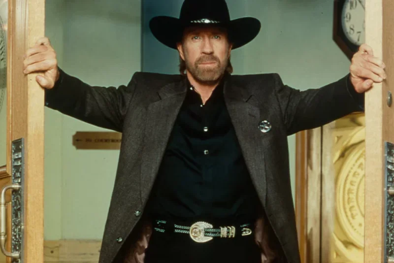 Chuck Norris, astro dos filmes de ação de Hollywood, morre aos 86 anos