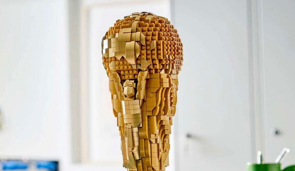 LEGO transforma troféu da Copa do Mundo 2026 em peça de coleção e reforça aposta em experiências premium